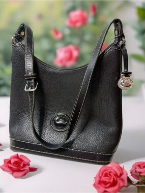 RARE Vintage 90’s Dooney & Bourke Black Pebbled AWL Small Hobo P151Q
